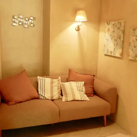 White Lilac Romantic - Adults Only Couette-café