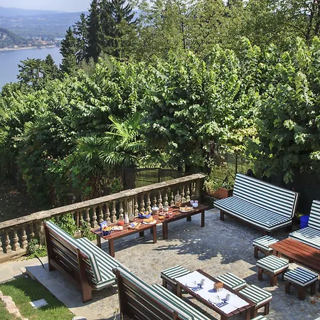 White Lilac Romantic - Adults Only Couette-café 4*