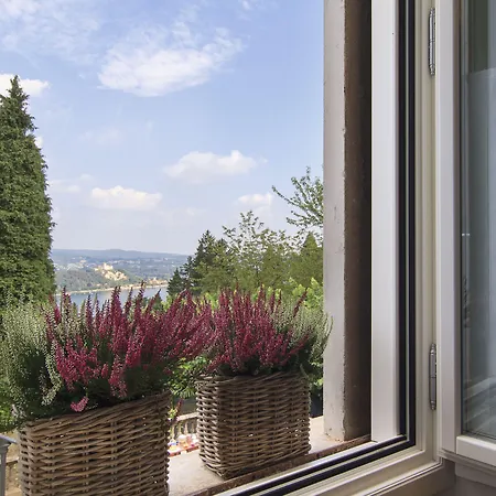 White Lilac Romantic - Adults Only Couette-café Arona