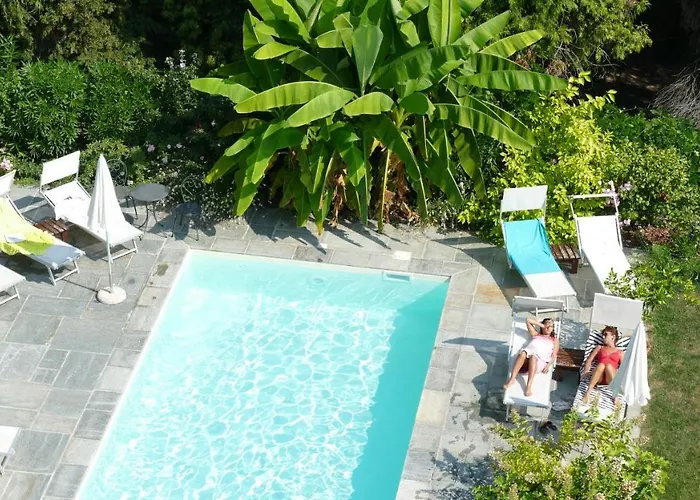 White Lilac Romantic - Adults Only 4*