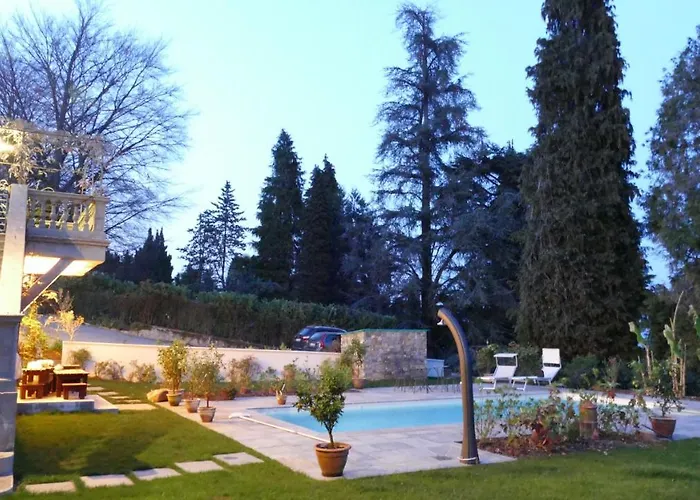 Bed and breakfast White Lilac Romantic - Adults Only