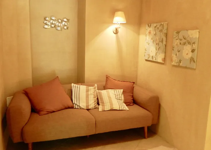 White Lilac Romantic - Adults Only Bed and breakfast