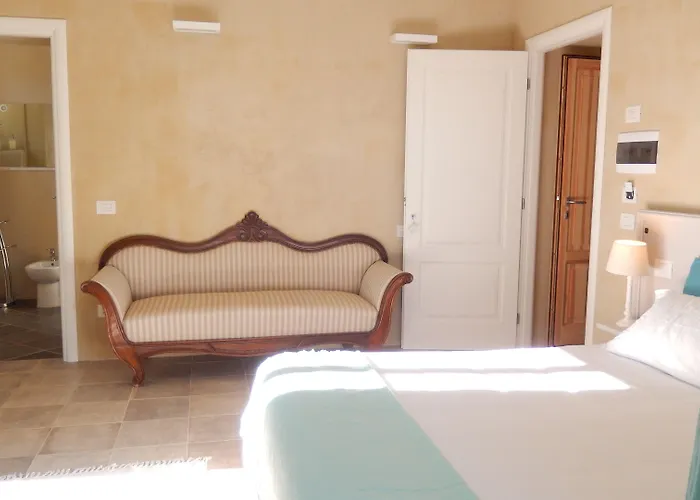 White Lilac Romantic - Adults Only Bed & Breakfast Arona