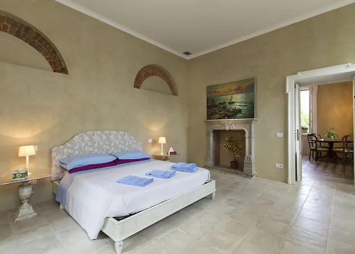 White Lilac Romantic - Adults Only