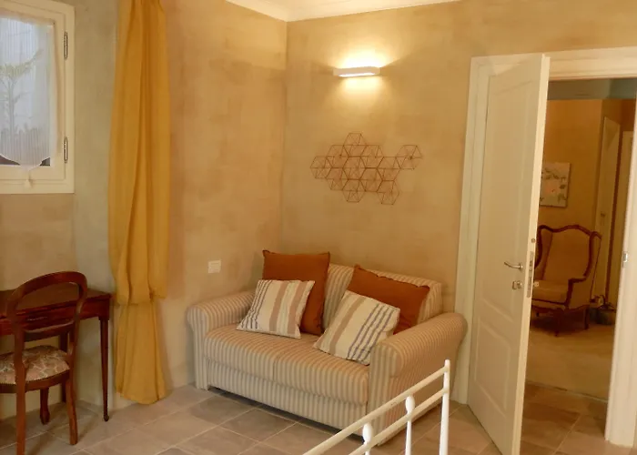 Bed and breakfast White Lilac Romantic - Adults Only