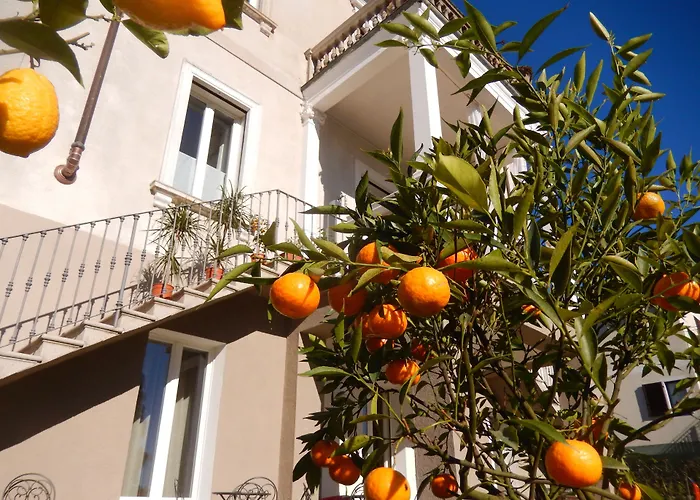 White Lilac Romantic - Adults Only Bed and breakfast 4*