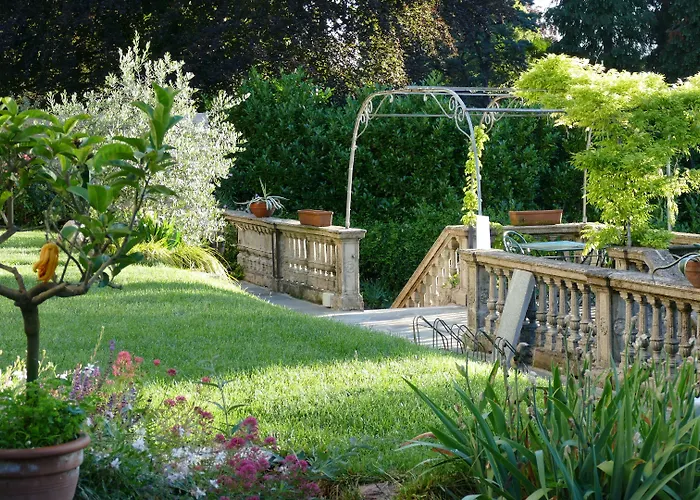 White Lilac Romantic - Adults Only Arona