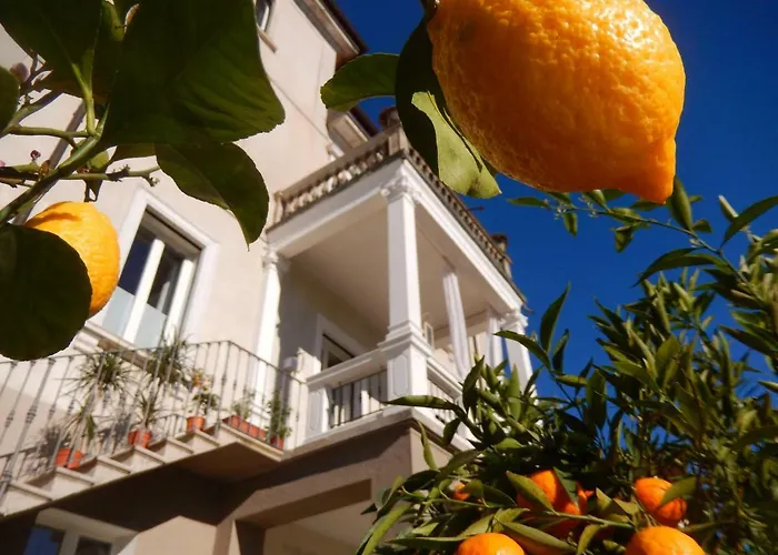 Bed and breakfast White Lilac Romantic - Adults Only 4*